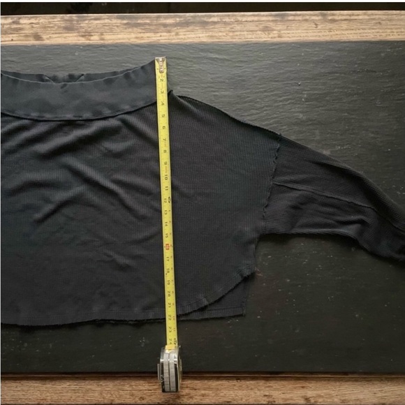 Free People] Charcoal Cotton Waffle Oversize Top - Picture 15 of 16